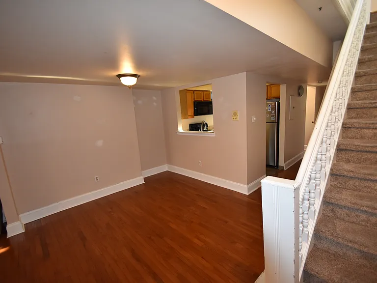 238 S 11th St #3 — Photo 12
