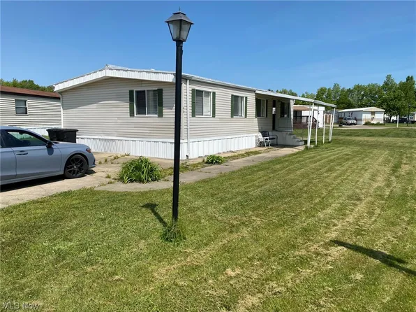 10039 State Route 700 Lot 44, Mantua, OH 44255