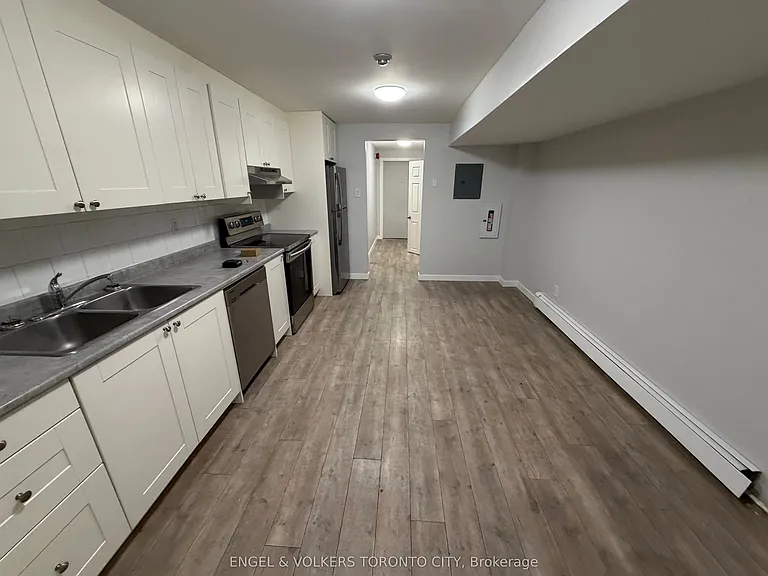 10 Mosley St #2B — Photo 6
