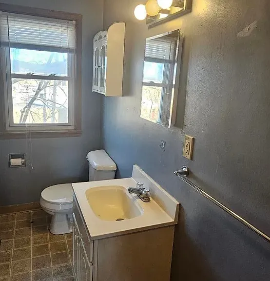 515 Winona St #1 — Photo 8