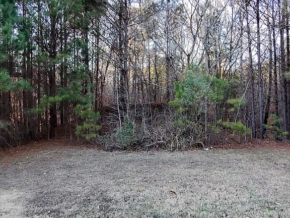 3rd image of 5185 Marie Trce