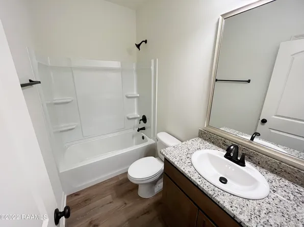 211 Crescent View Ln, Duson, LA 70529