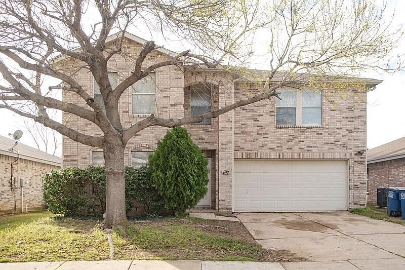 1st image of 2612 Peach Dr