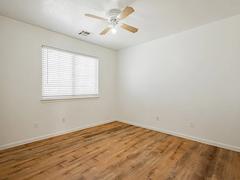 1081 Jubilee Ct #D — Photo 15