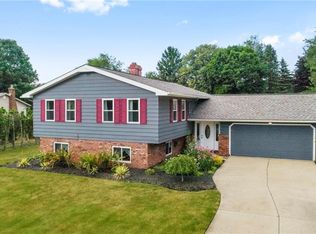 2831 Pine Ct, Perry, OH
