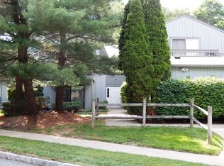 1 Drake Ln, Ledgewood, NJ 07852