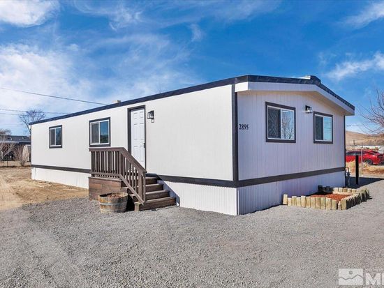 2895 Rawhide St, Silver Springs, NV 89429