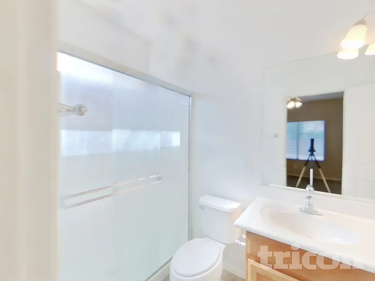 374 E Yellow Wood Ave — Photo 9