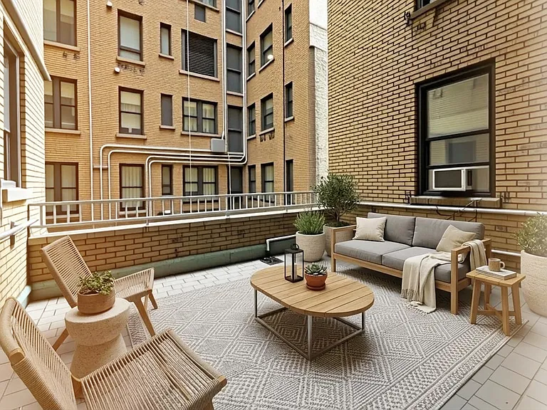 124 W 79th St #1E — Photo 1