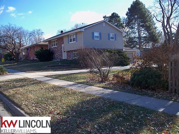 2nd image of 7431 Garland St