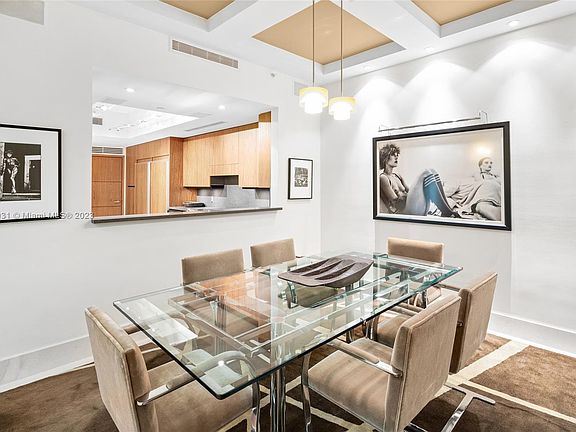 5th image of 1455 Ocean Dr #Penthouse 08