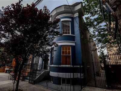 882 Irvine St, Bronx, NY, 10474