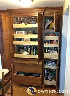 Full-extension pullout trays and drawers galore!