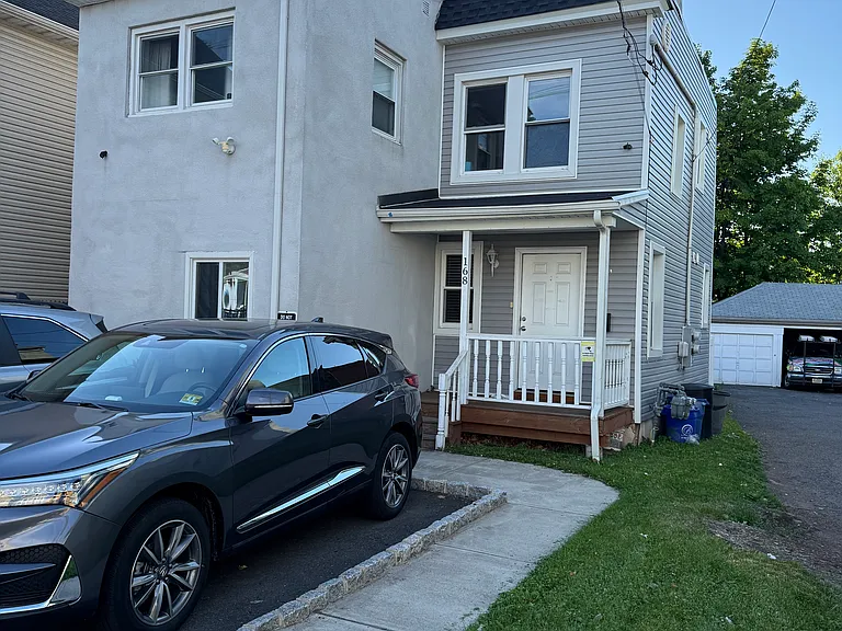 168 Orange St #2 — Photo 1