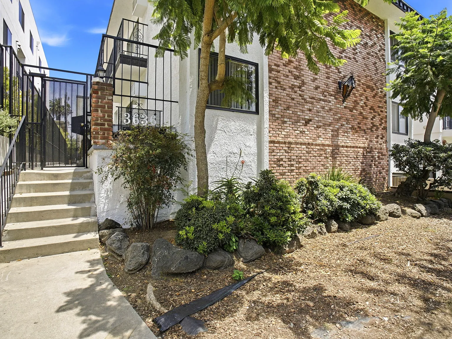 3636 Keystone Avenue - 10 — Photo 4