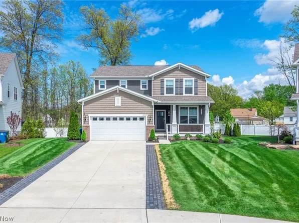 35362 Bald Eagle Ln, Willoughby, OH 44094