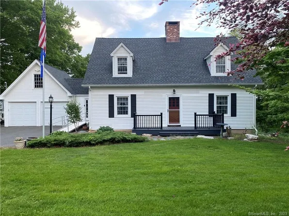 819 Grassy Hill Road, Orange, CT 06477