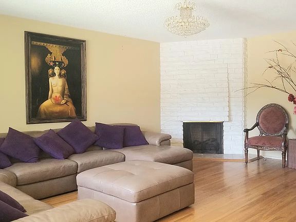 2nd image of 1809 S El Molino Ave