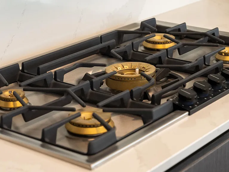 THE RHONE featuring the Saone Penthouse Collection — Photo 10