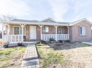 122 Capitol Hill Dr, Paso Robles, CA 93446