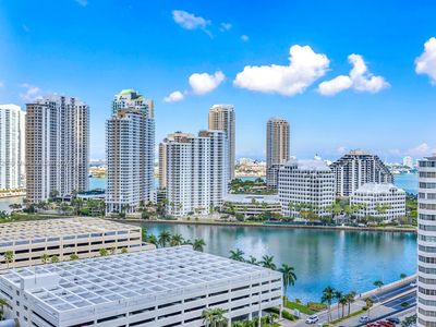 950 Brickell Bay Dr APT 1806, Miami, FL, 33131