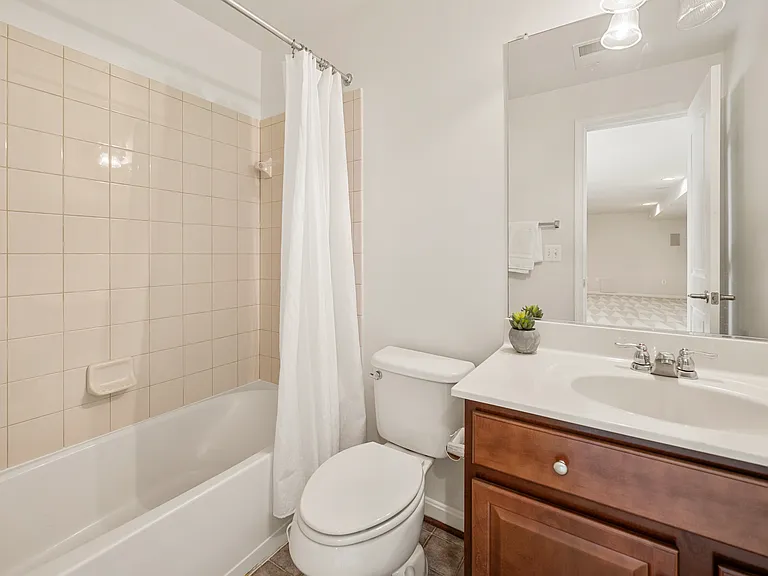 406 Bricker Dr — Photo 32