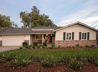 5221 Del Rio Rd, Sacramento, CA 95822