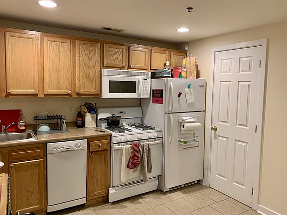 5th image of 3319 Powelton Ave #1R