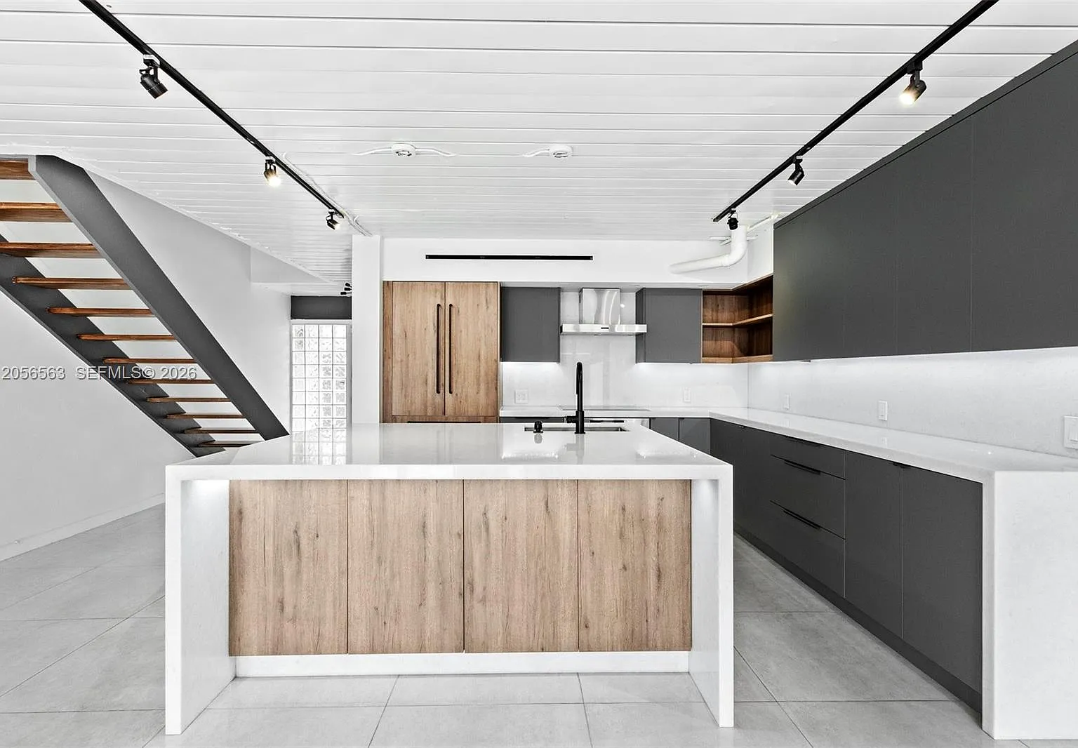 Everglades Sugar & Land — Photo 1
