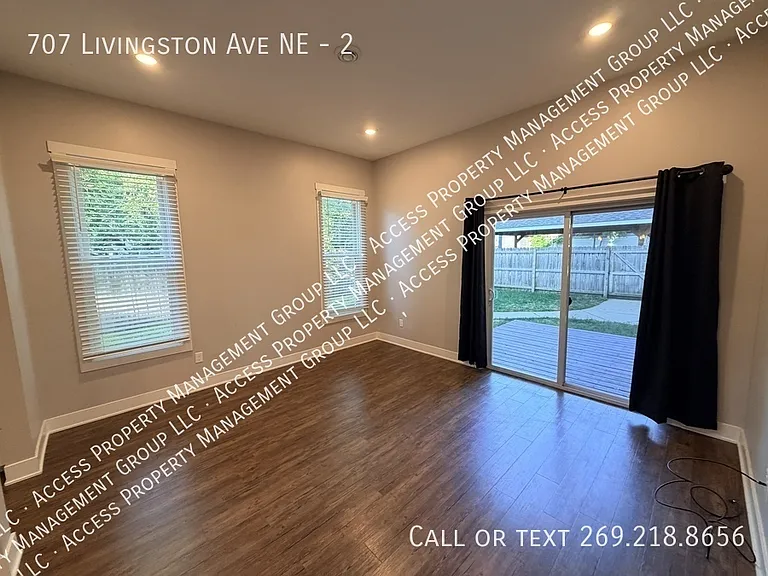707 Livingston Ave NE #2 — Photo 5