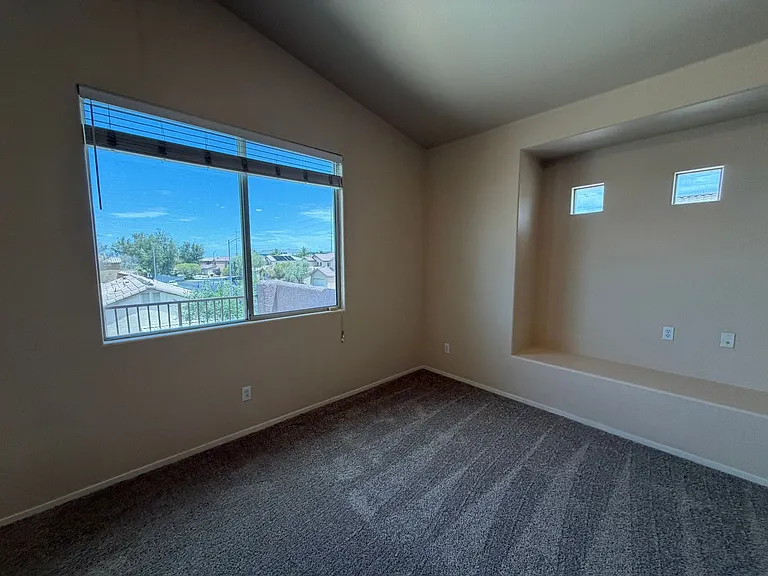 6420 Casamar St — Photo 44