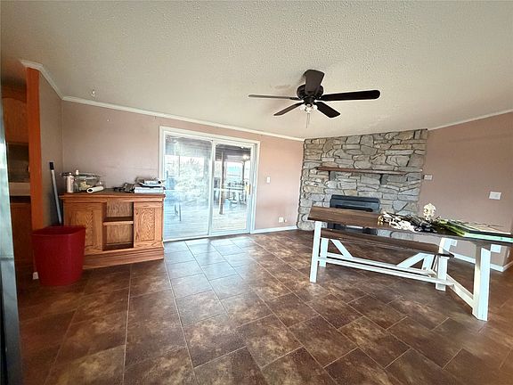 3rd image of 30582 NE U Rd