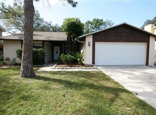 4720 Fox Hunt Dr, Tampa, FL 33624