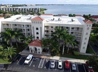 551 Casa Bella Dr UNIT 302, Cape Canaveral, FL 32920