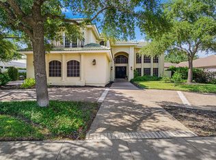 2120 Bermuda Dr, Laredo, TX 78045