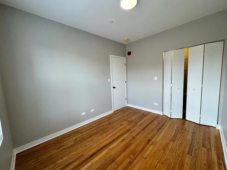 3051-55 W Leland Ave — Photo 34