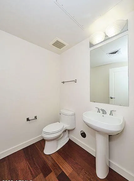 310 S 4th St #605 — Photo 23