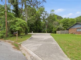 739 S Carter Dr, Jonesboro, GA 30236