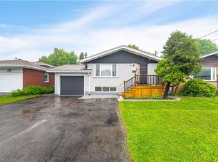 297 Mohawk Rd W, Hamilton, ON L9C1W2