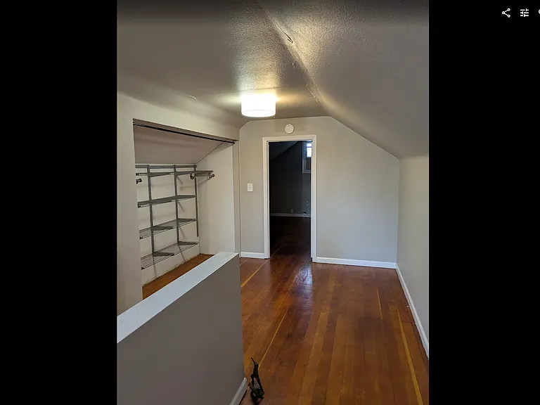 Upstairs bonus space