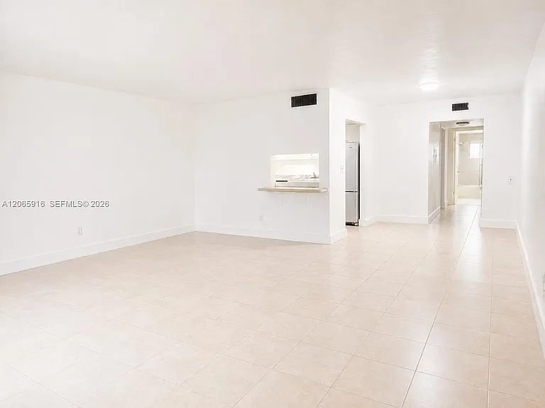 1855 NE 121st St #6 — Photo 1