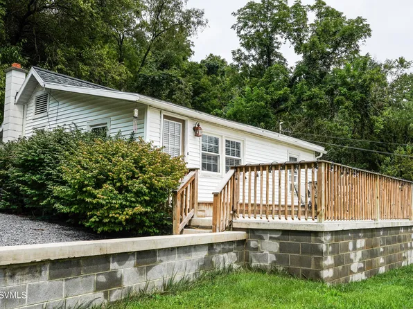 647 Old Danville Hwy, Northumberland, PA 17857