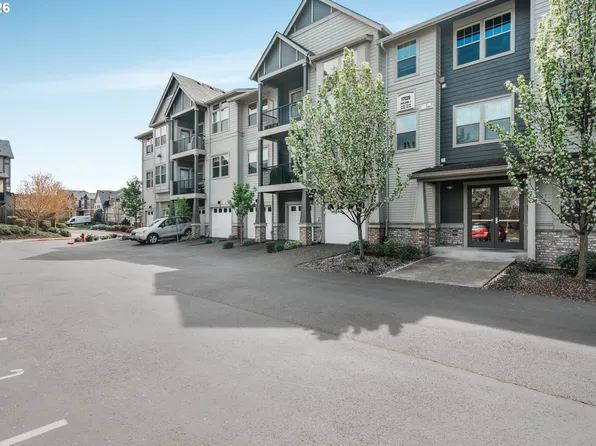 17126 SW Snowdale St Unit 102, Beaverton, OR 97007