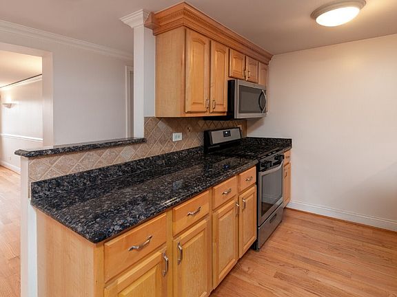 4th image of 9629 Brandy Ct