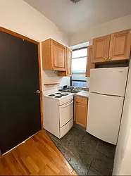 Rented by KNOCKKNOCK LLC