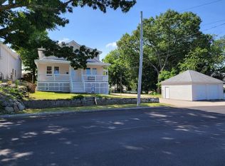 300 Mount Vernon St, Lawrence, MA 01843