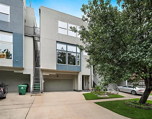 1822 Brun St Photo 1