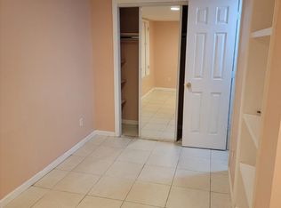 28 Henrietta St FLOOR 2, Yonkers, NY 10701