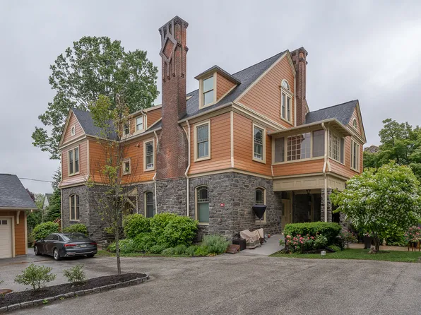 206 Price Ave, Narberth, PA 19072