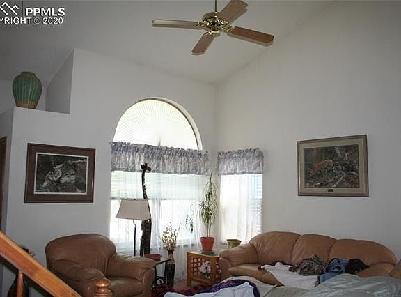 3rd image of 6650 Sproul Ln